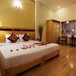 Goldland Hotel